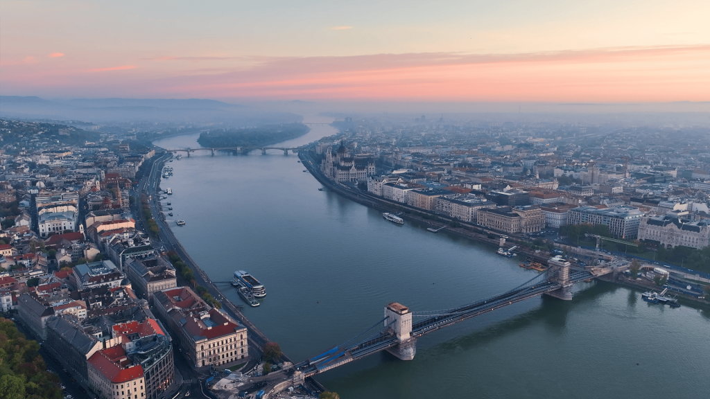 Access Financial | Hungary