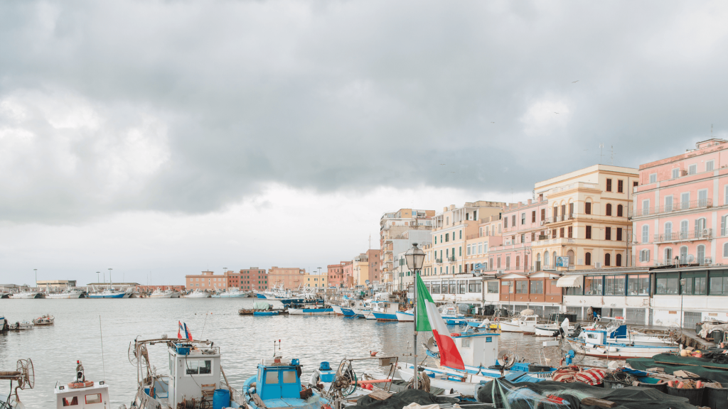 Access Financial | Italy