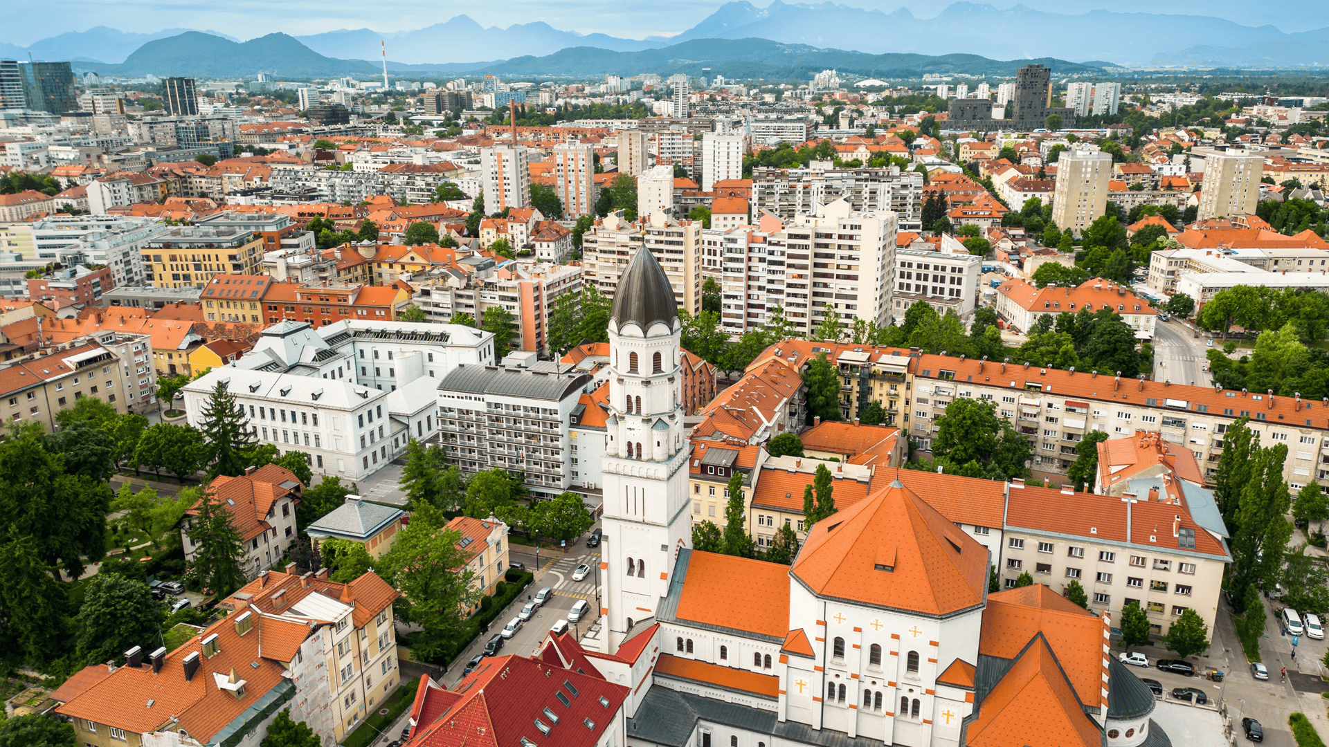 Access Financial | Slovakia