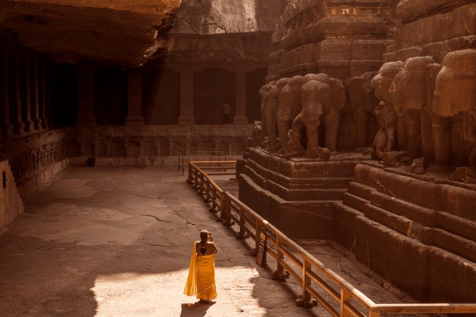 Access Financial: EOR in India