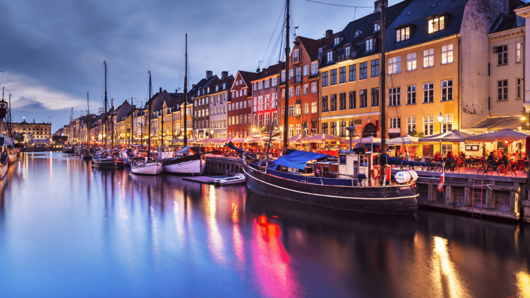 Access Financial: Recrutement au Danemark en 2026 : paie, coûts et autorisations